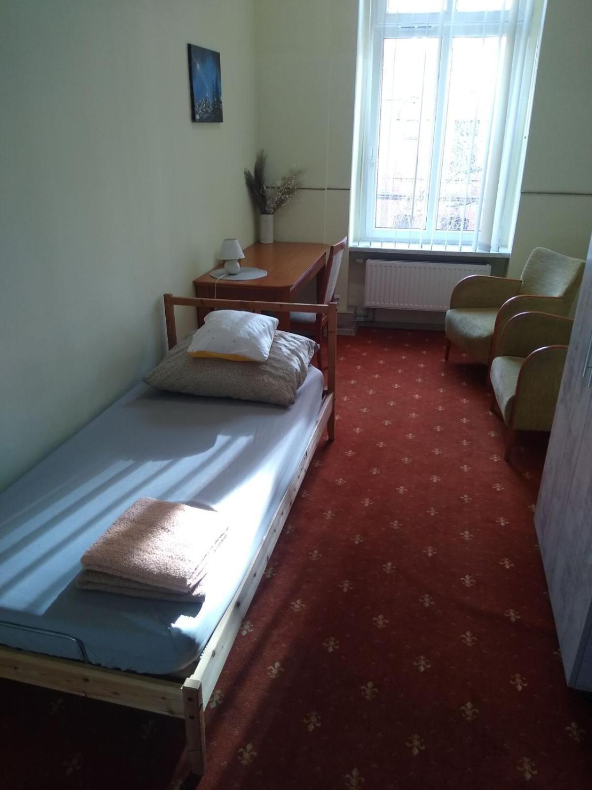 Hostel Kwadrans Gliwice Luaran gambar