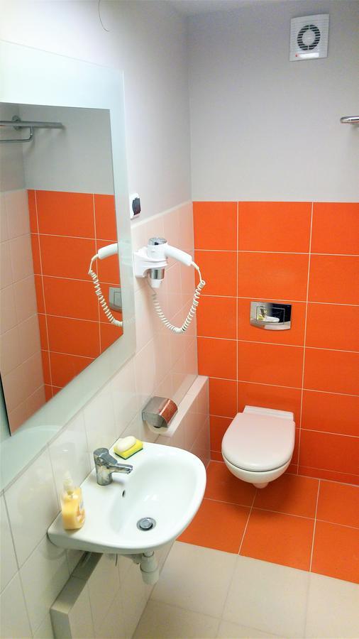 Hostel Kwadrans Gliwice Luaran gambar